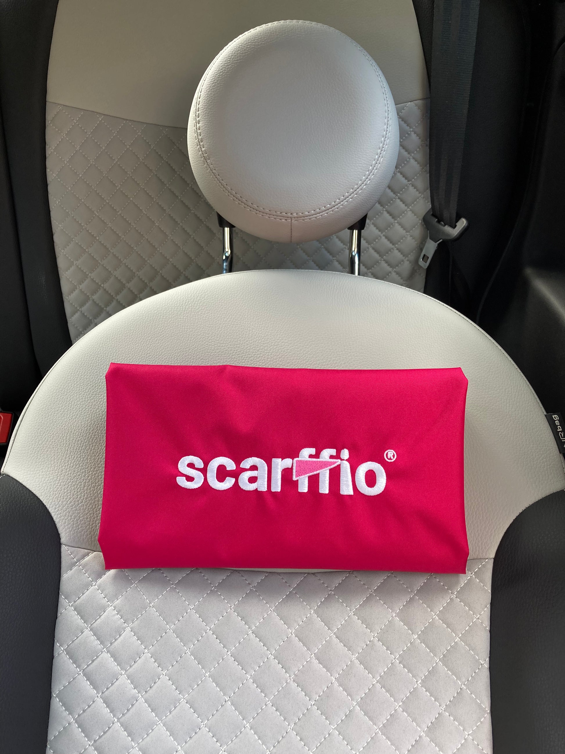 Hot Pink scarffio® - Scarffio Ltd